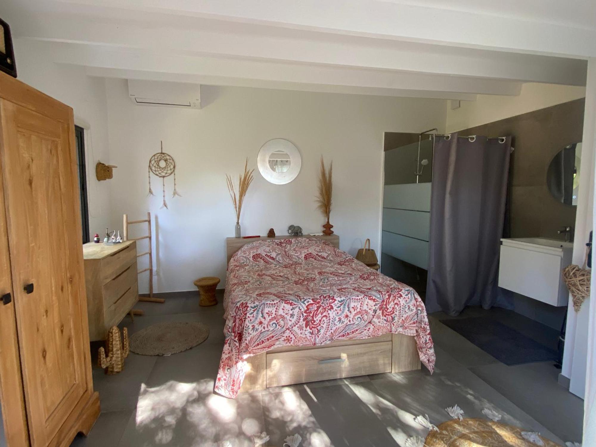 Chambre A Louer Laouque Exteriér fotografie